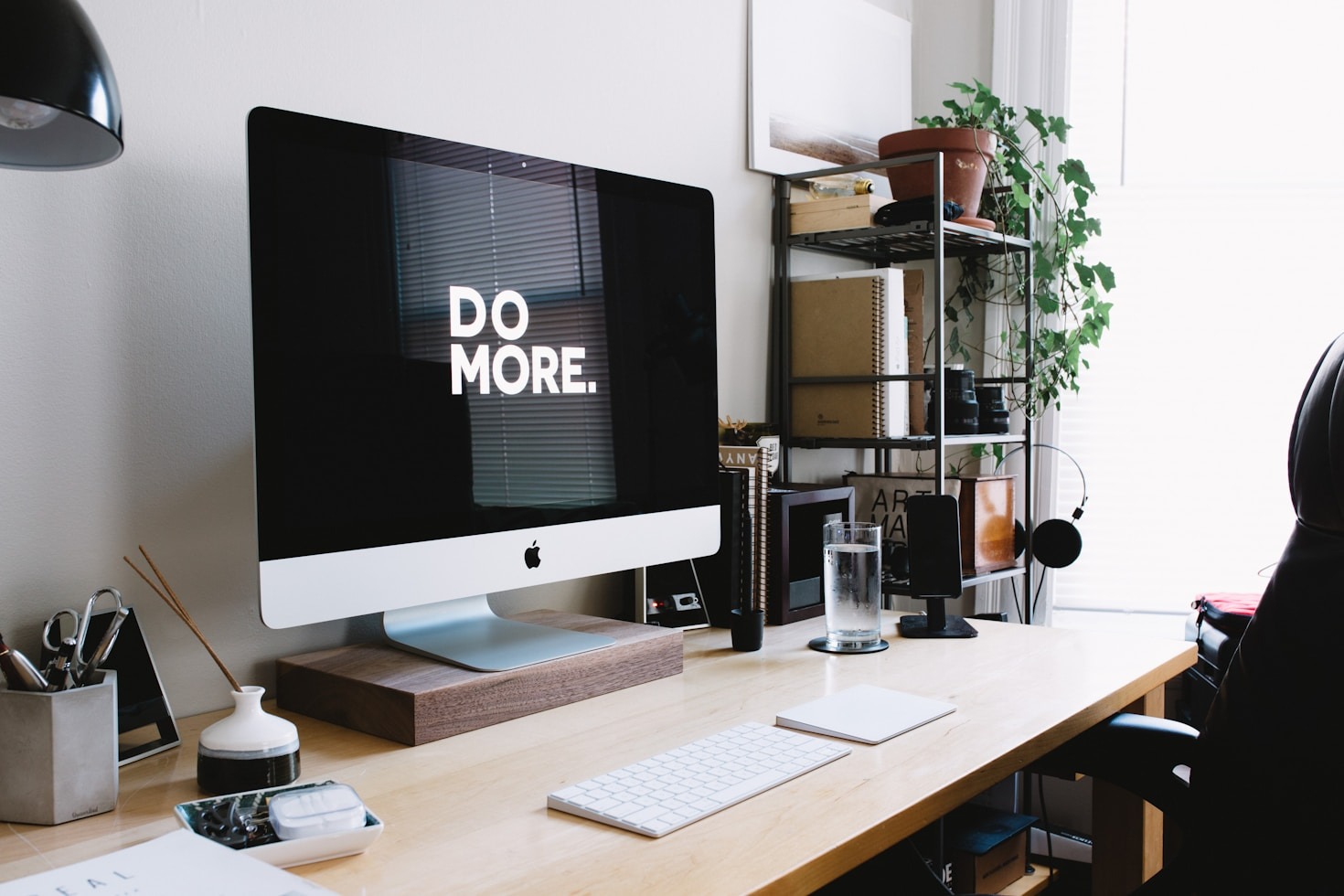 Exploring the Synergy Between Digital Brands and Investors